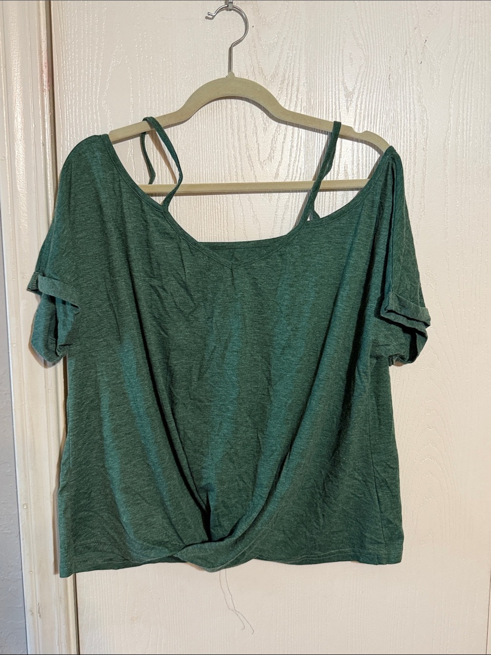 Women’s Off-Shoulder Twist Hem Top - Forest Green